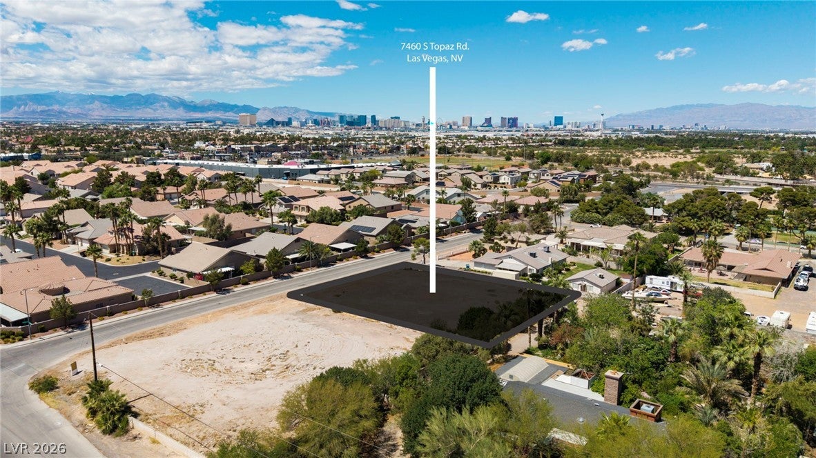 7460 Topaz St, Las Vegas, NV 89120 photo