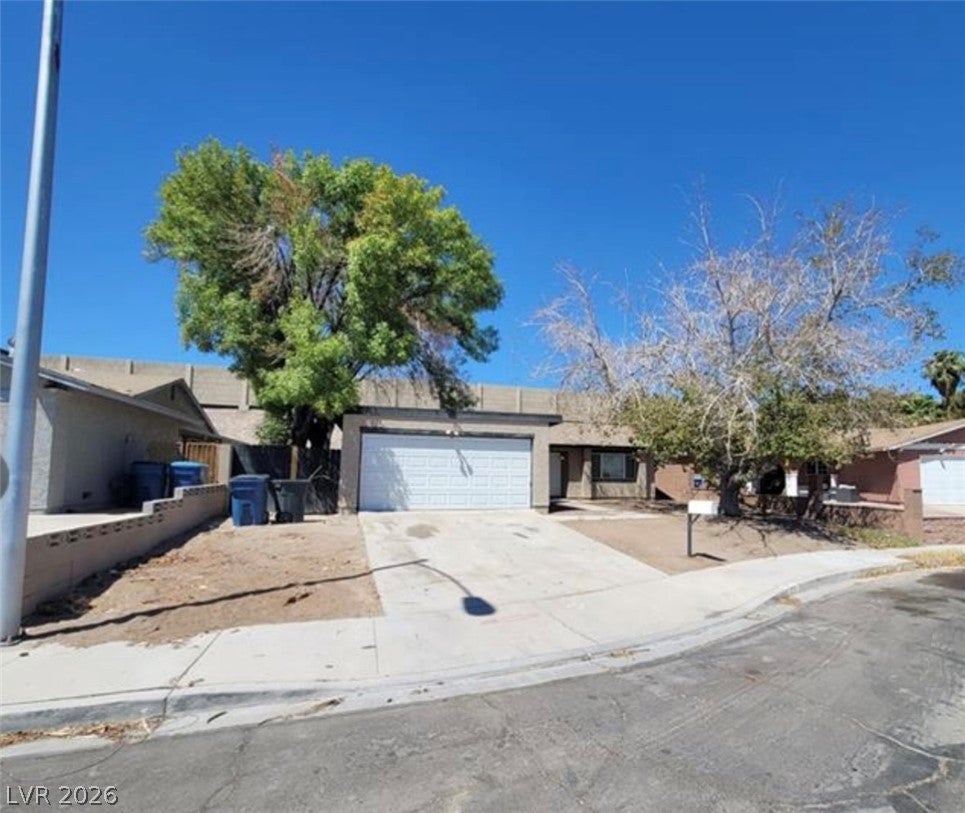 3755 Chutney St, Las Vegas, NV 89121 photo