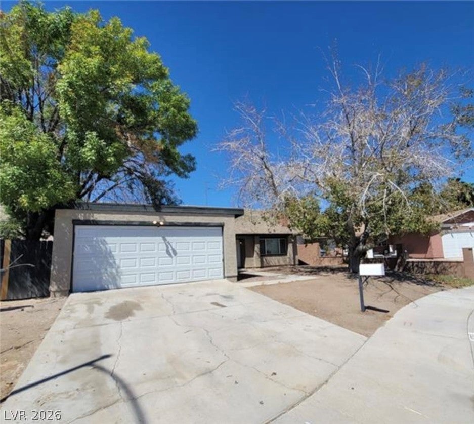 3755 Chutney St, Las Vegas, NV 89121 photo