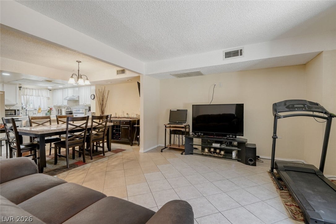 6231 W Washington Ave, Las Vegas, NV 89107 photo