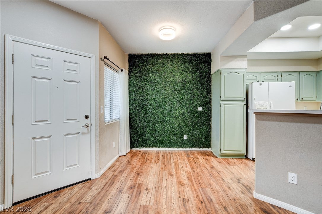 3320 S Fort Apache Rd #130, Las Vegas, NV 89117 photo