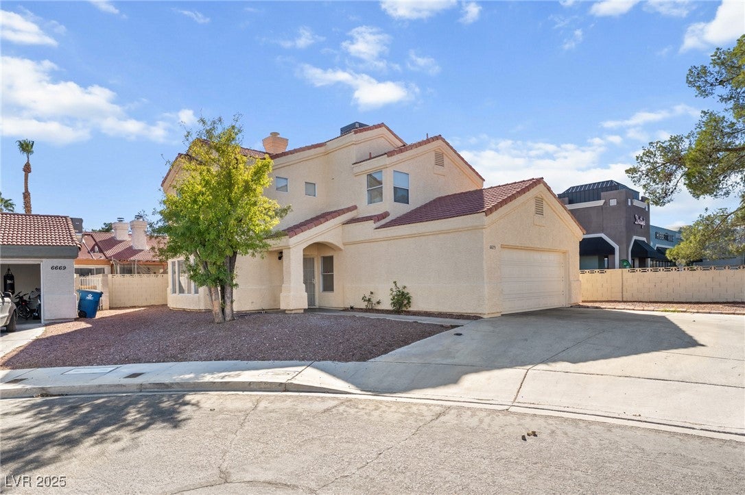 6673 Silver Penny Ave, Las Vegas, NV 89108