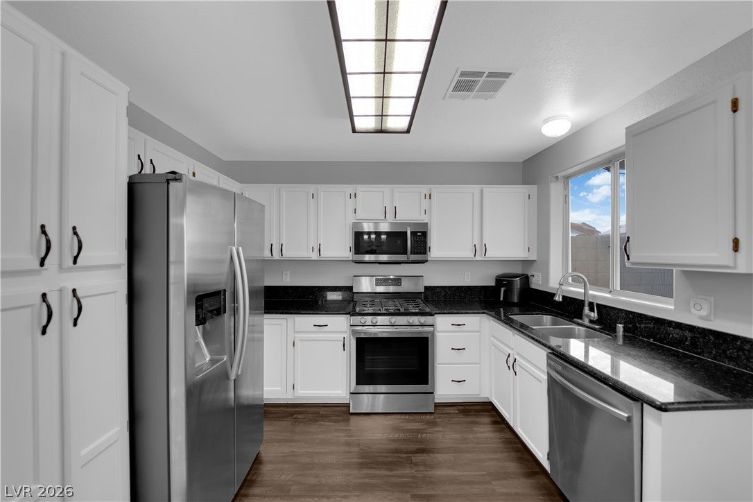 9129 Green Frost Dr, Las Vegas, NV 89129 photo