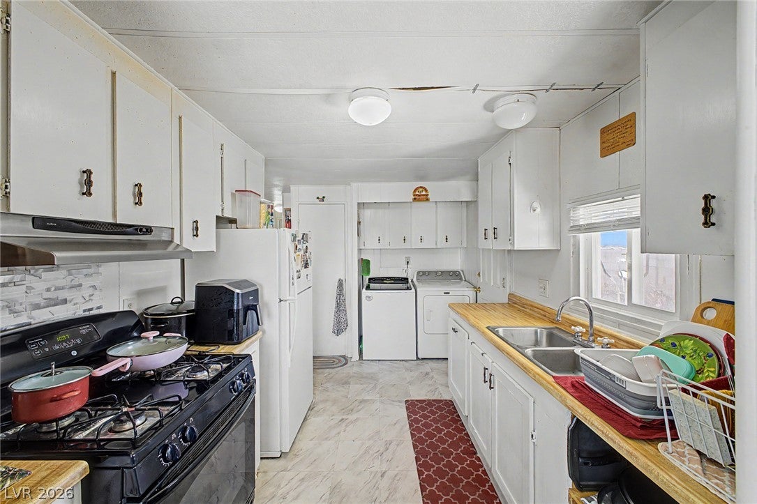 3802 Pecan Ln, Las Vegas, NV 89115 photo