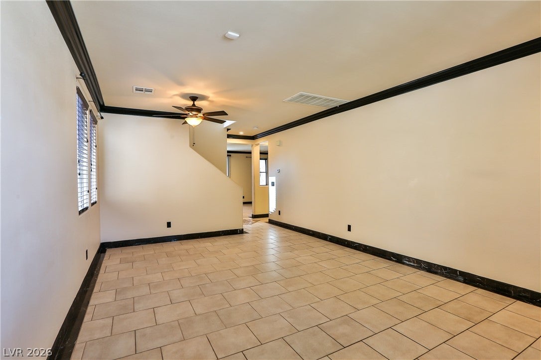 235 Calvino Ave, Las Vegas, NV 89183 photo
