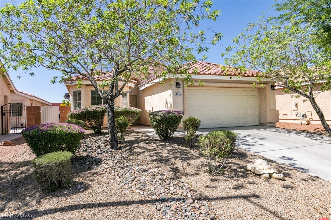 4465 Valley Quail Way, North Las Vegas, NV 89084 photo