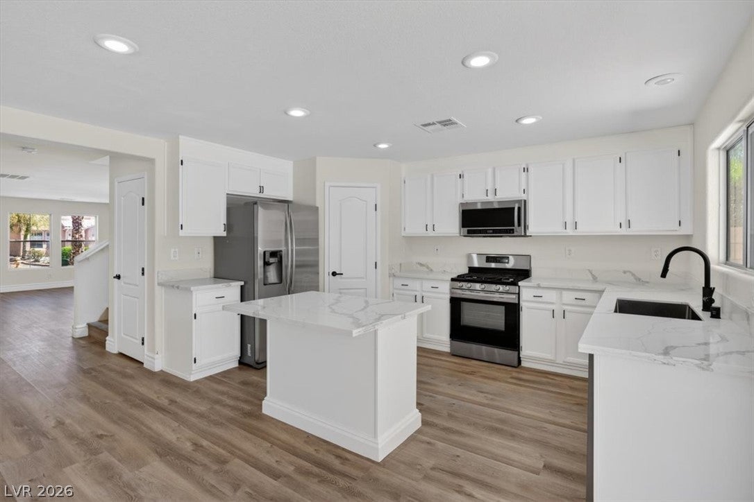 211 Calvino Ave, Las Vegas, NV 89183
