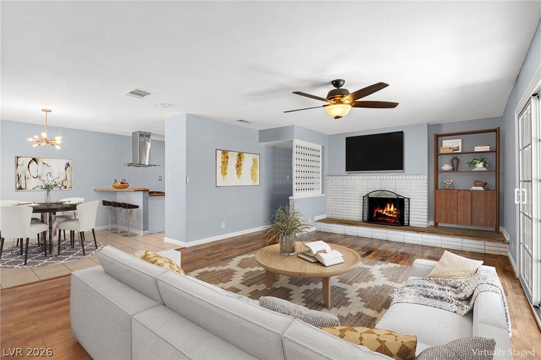 6517 Aberdeen Ln, Las Vegas, NV 89107 photo