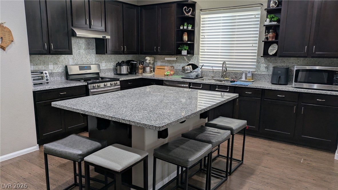 1517 Eagles Pass Ave, North Las Vegas, NV 89084 photo