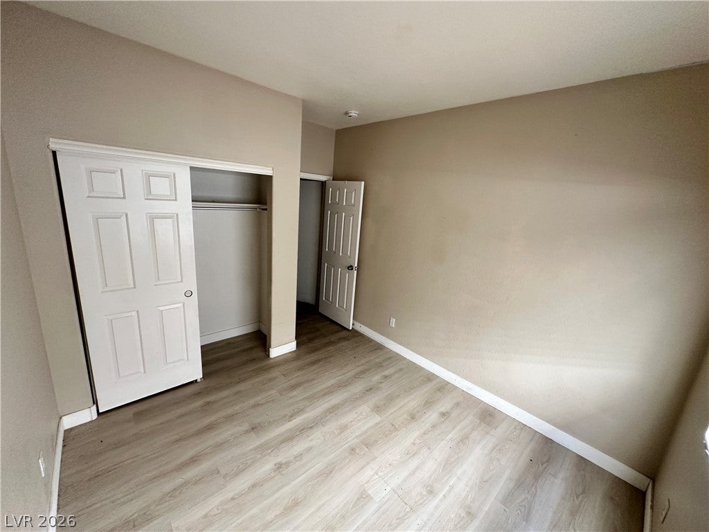 7873 Blue Brook Dr, Las Vegas, NV 89147 photo