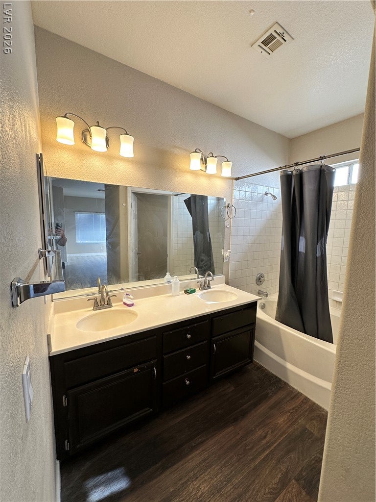 7873 Blue Brook Dr, Las Vegas, NV 89147 photo