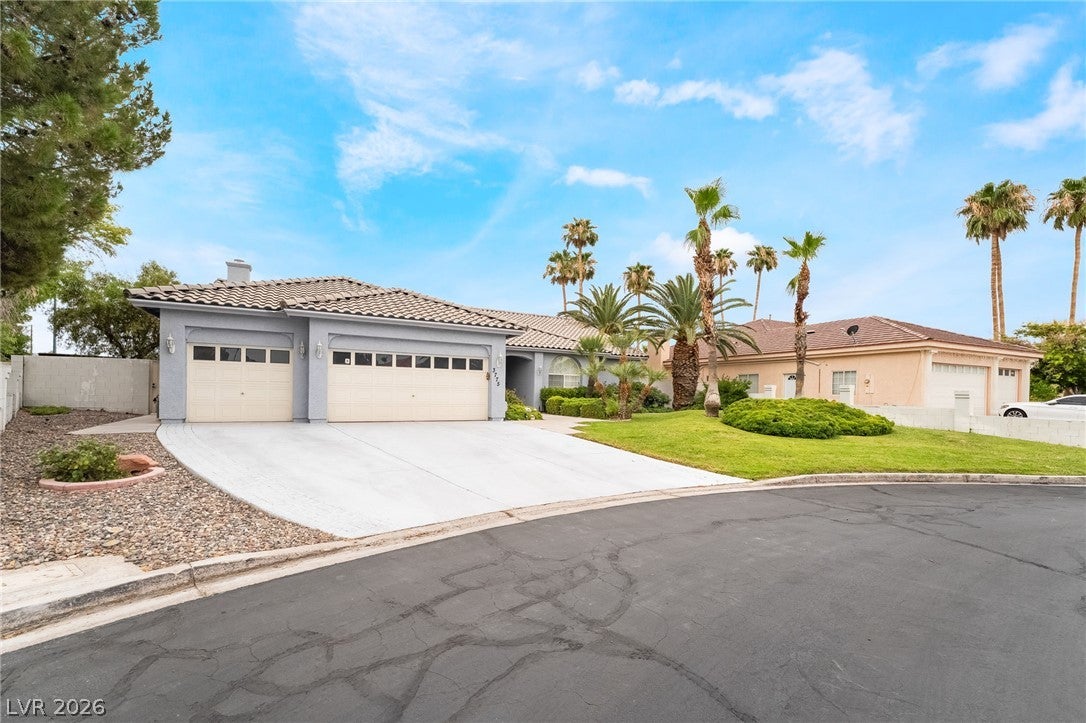 3775 Rick Stratton Dr, Las Vegas, NV 89120 photo
