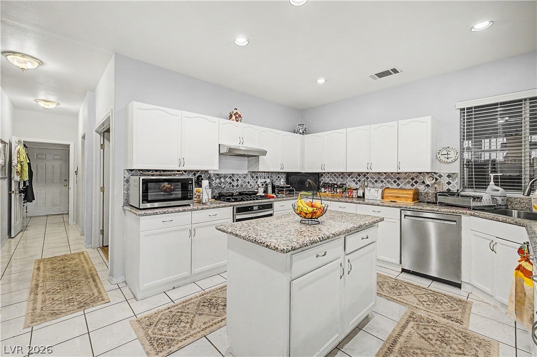 7741 Crenshaw Way, Las Vegas, NV 89129 photo