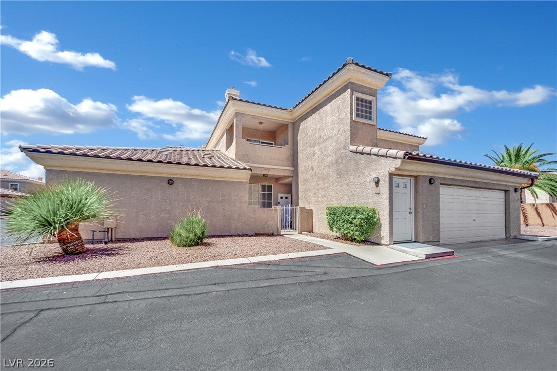 6908 Dorita Ave, Las Vegas, NV 89108