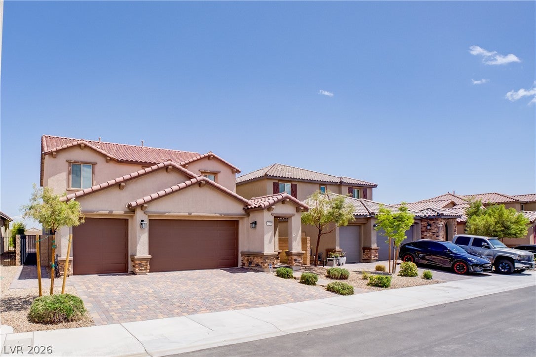 8230 Skye Struck Dr, Las Vegas, NV 89166 photo