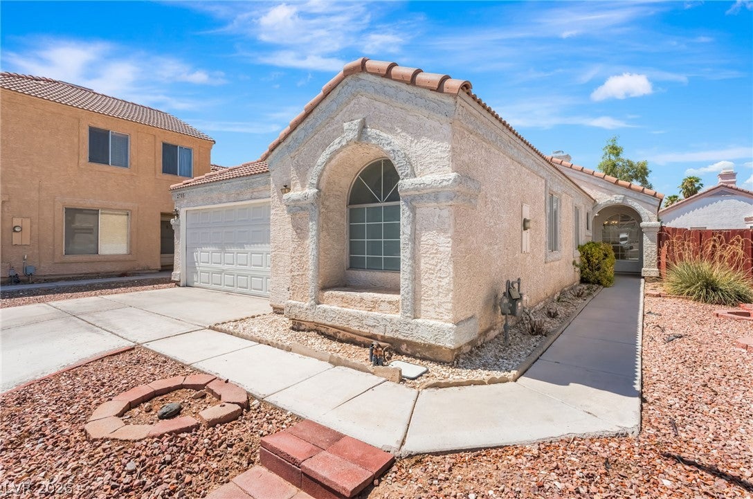 2705 Cheshire Ct, Las Vegas, NV 89108 photo