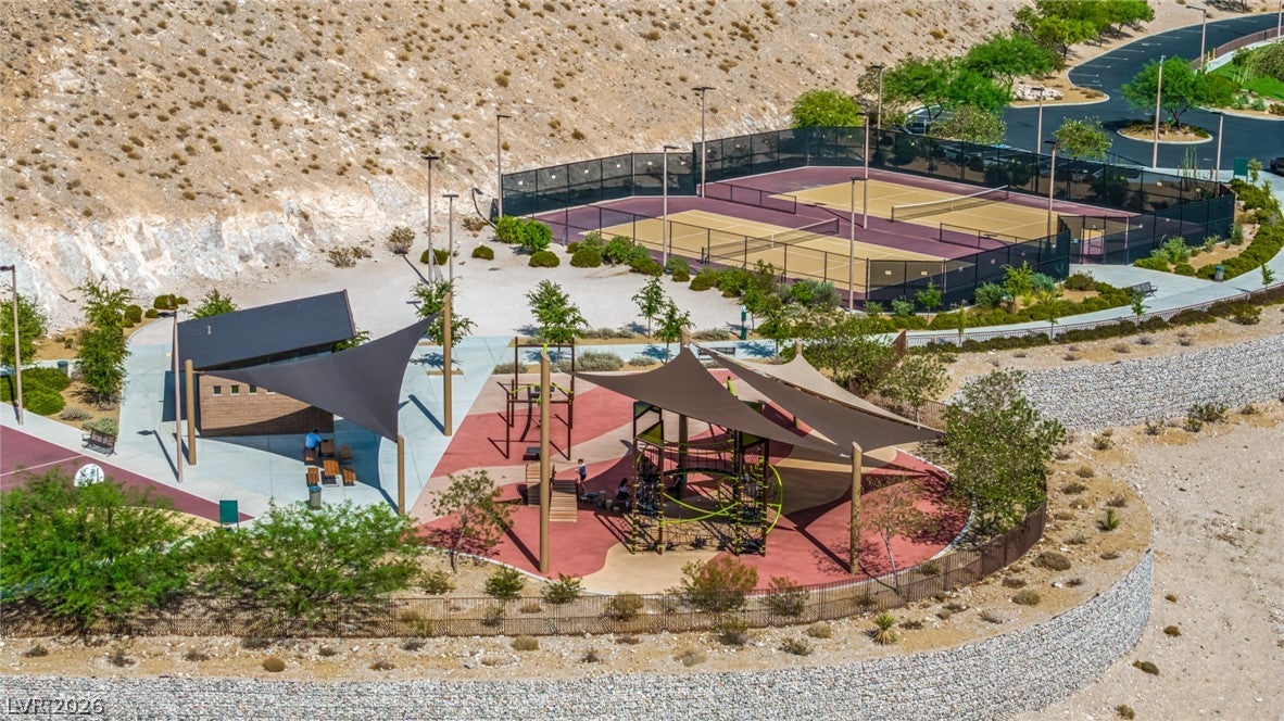 2568 Iron Crest Ln, Las Vegas, NV 89138 photo