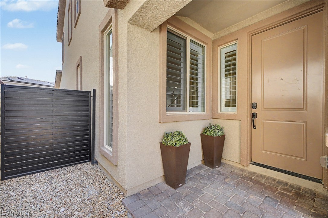 2568 Iron Crest Ln, Las Vegas, NV 89138 photo