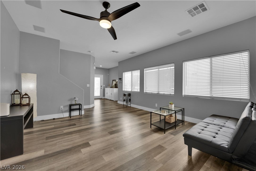 9466 Marshall Creek St, Las Vegas, NV 89178 photo