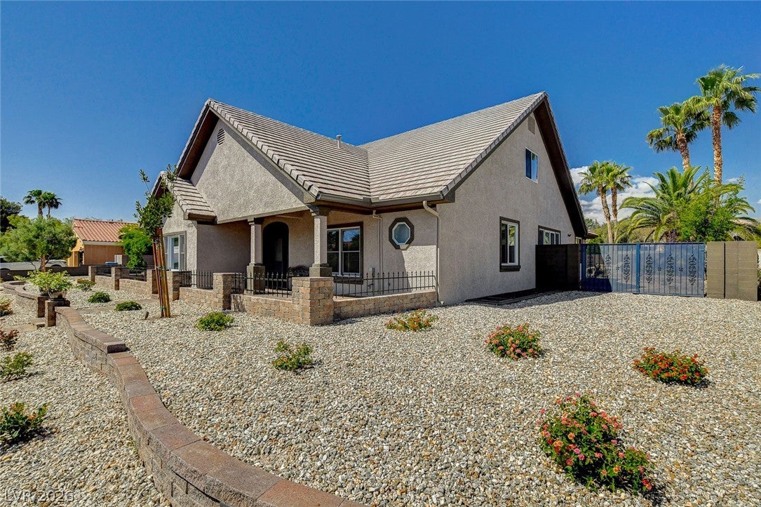 4535 Desert Bloom Ct, Las Vegas, NV 89129 photo