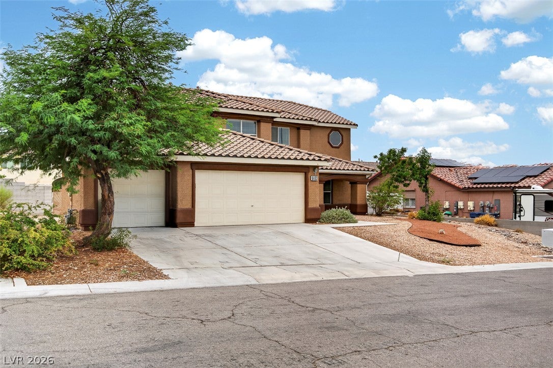 6483 New Brunswick Ave, Las Vegas, NV 89110 photo