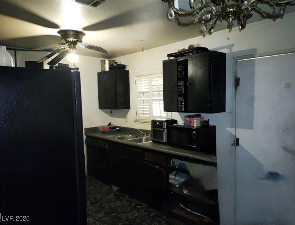 421 Miller Ave, North Las Vegas, NV 89030 photo