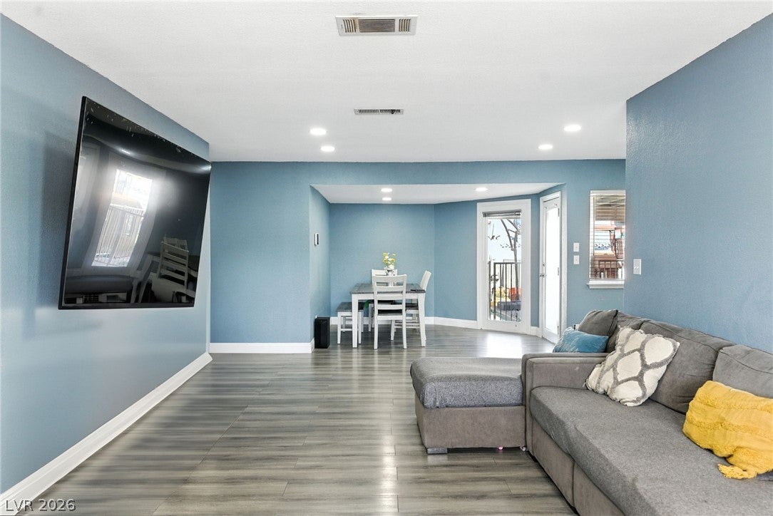 613 Biljac St, Las Vegas, NV 89145 photo