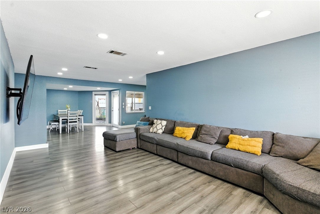 613 Biljac St, Las Vegas, NV 89145 photo