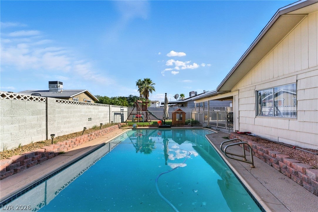 613 Biljac St, Las Vegas, NV 89145 photo