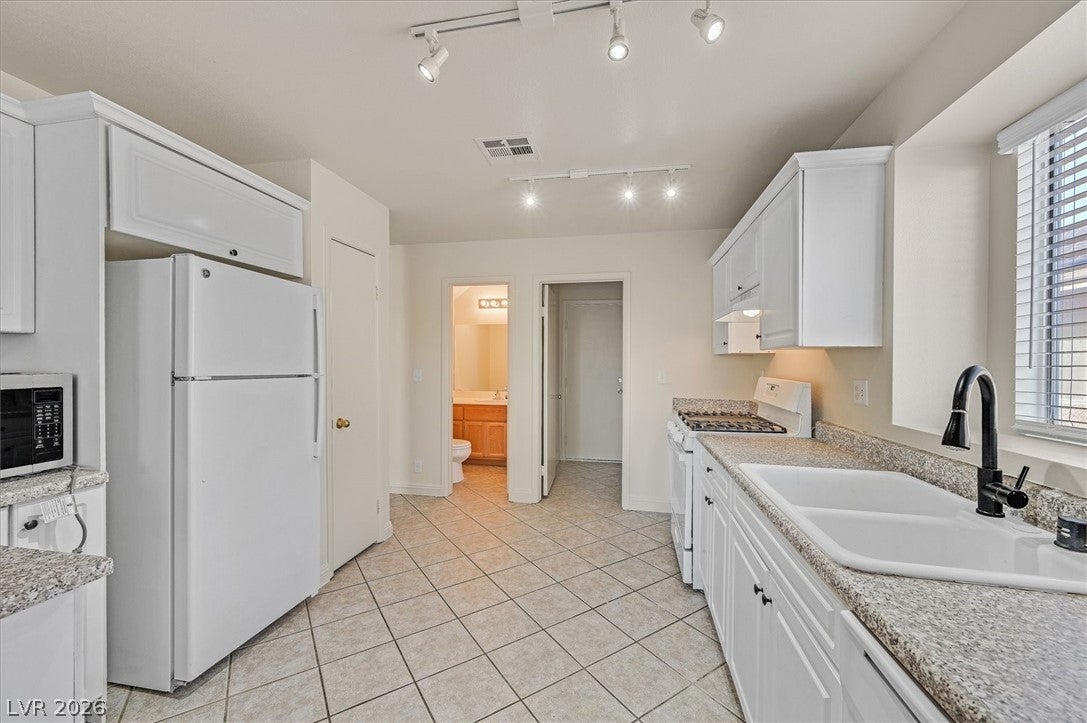 3708 Bronco Billy Ct, Las Vegas, NV 89129 photo