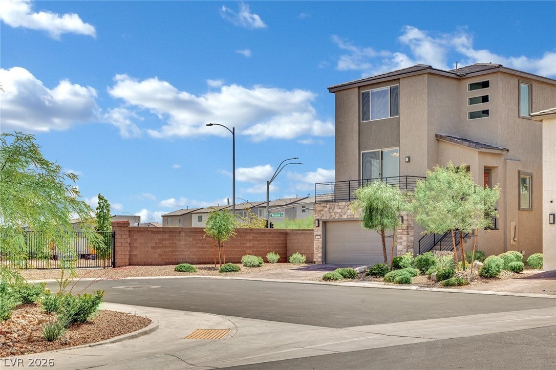 7805 Bethel Heights Ln, Las Vegas, NV 89113 photo