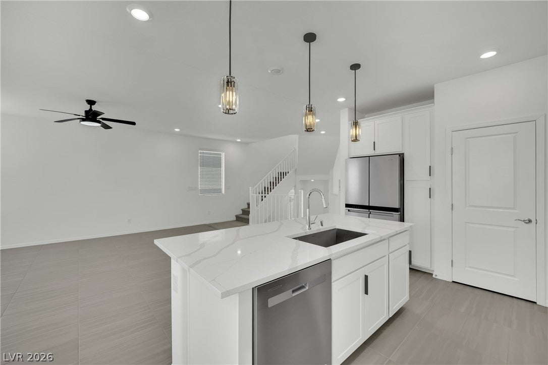 7805 Bethel Heights Ln, Las Vegas, NV 89113 photo