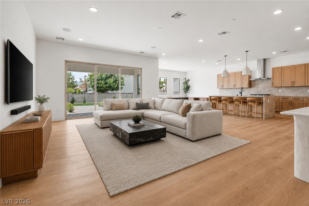 5615 Grizzly Summit Dr, Las Vegas, NV 89130