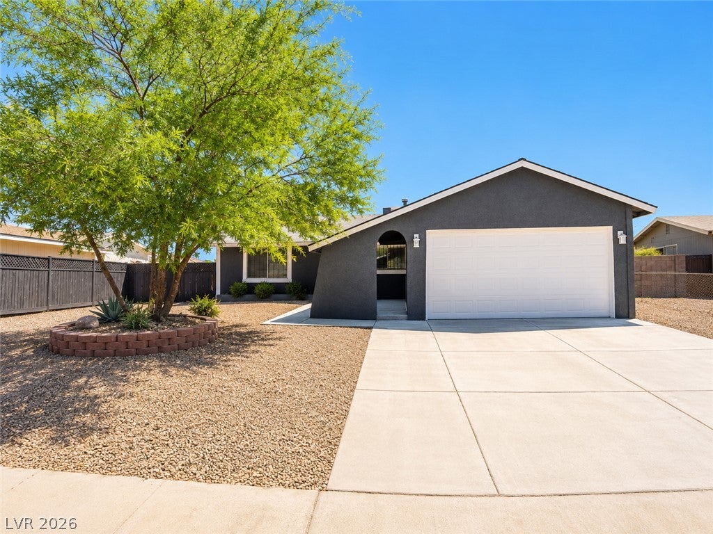 2870 Sandhill Rd, Las Vegas, NV 89121