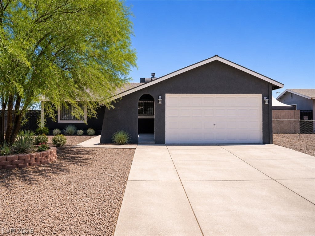 2870 S Sandhill Rd, Las Vegas, NV 89121 photo