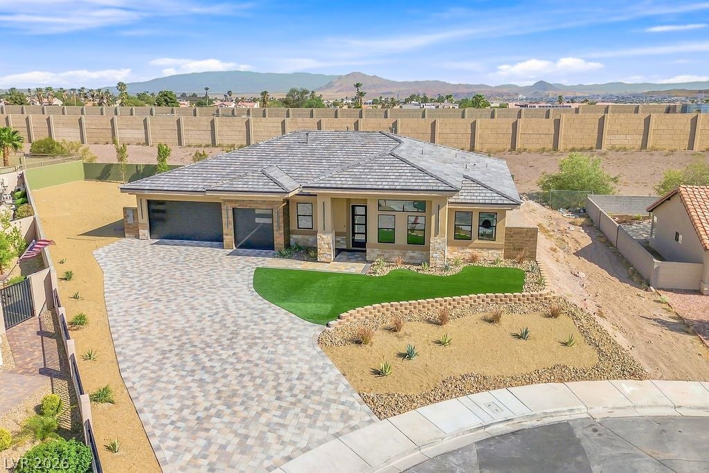 834 Waterloo Dr, Henderson, NV 89002 photo