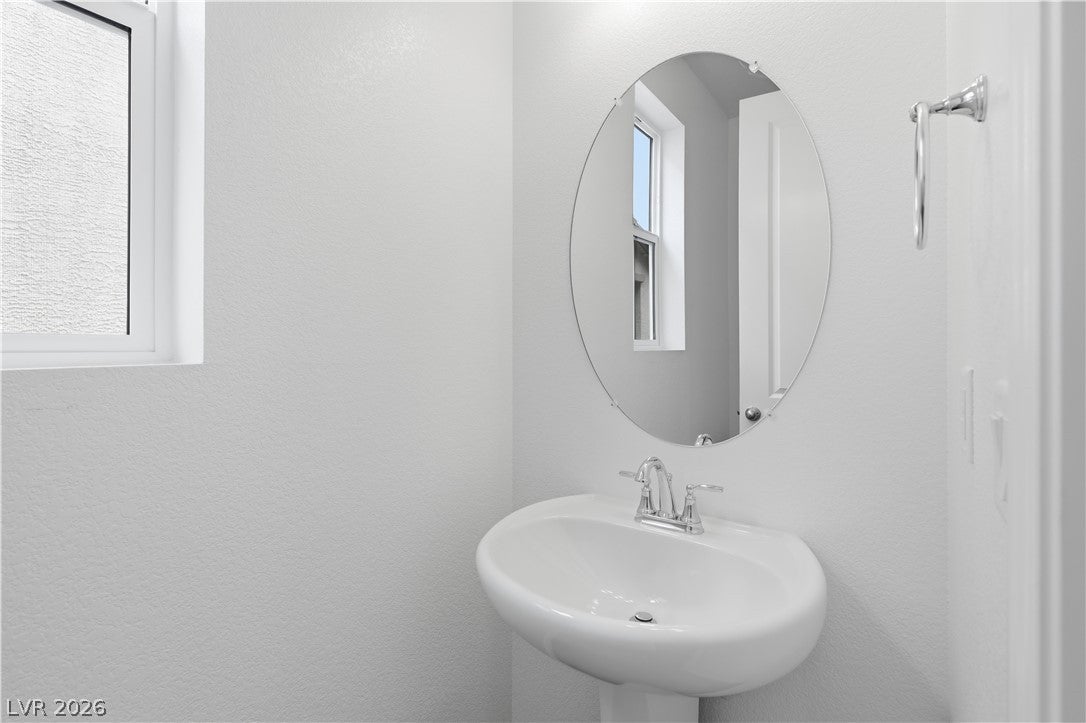 5346 Borra Hills St, Las Vegas, NV 89148 photo