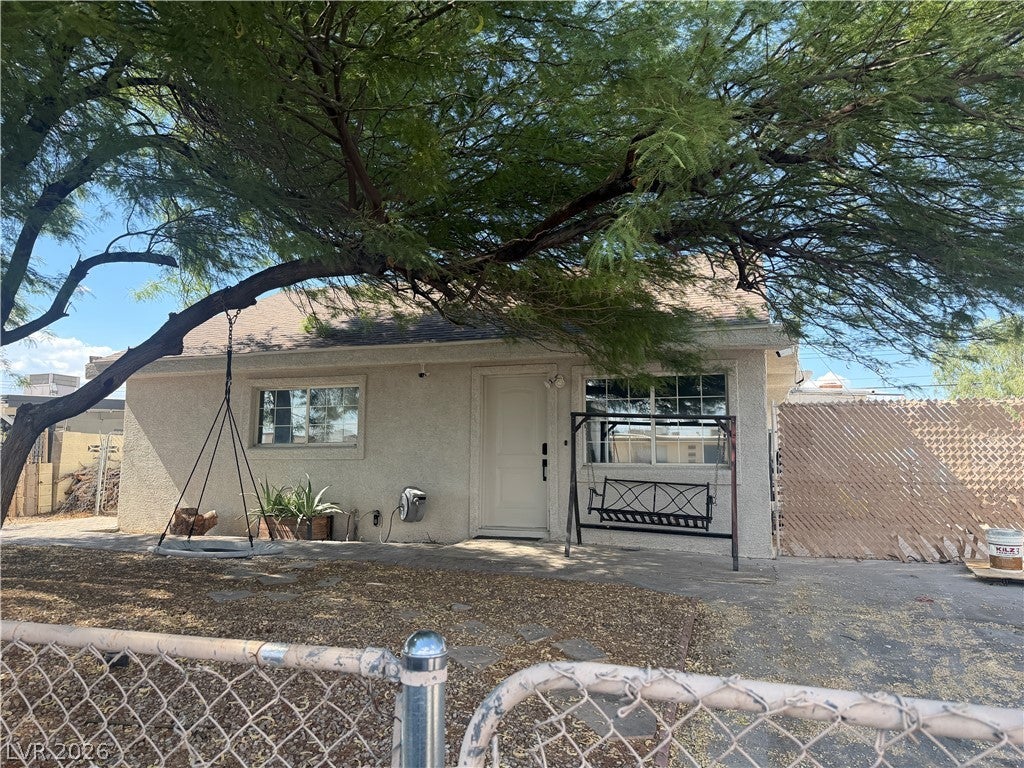 5062 Blanton Dr, Las Vegas, NV 89122