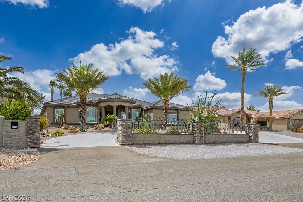 7075 Jensen St, Las Vegas, NV 89149