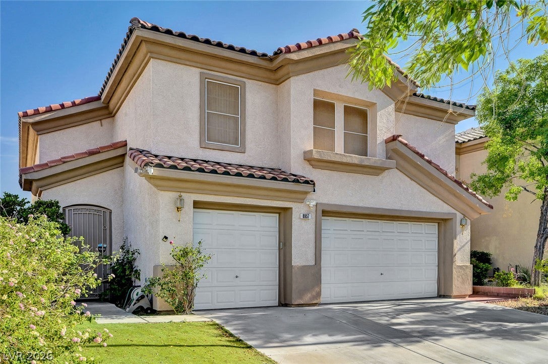 8957 Tempest Point Ct, Las Vegas, NV 89147 photo