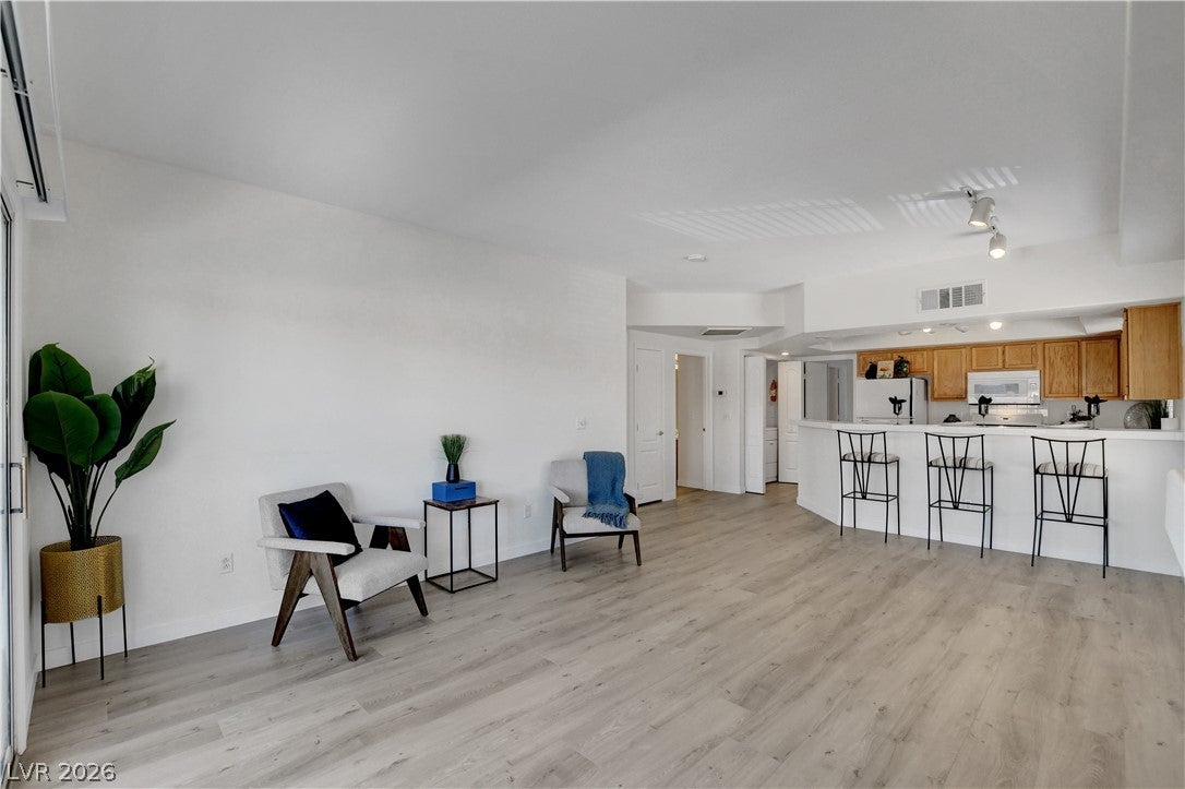 3600 Arginis St #201, Las Vegas, NV 89108 photo