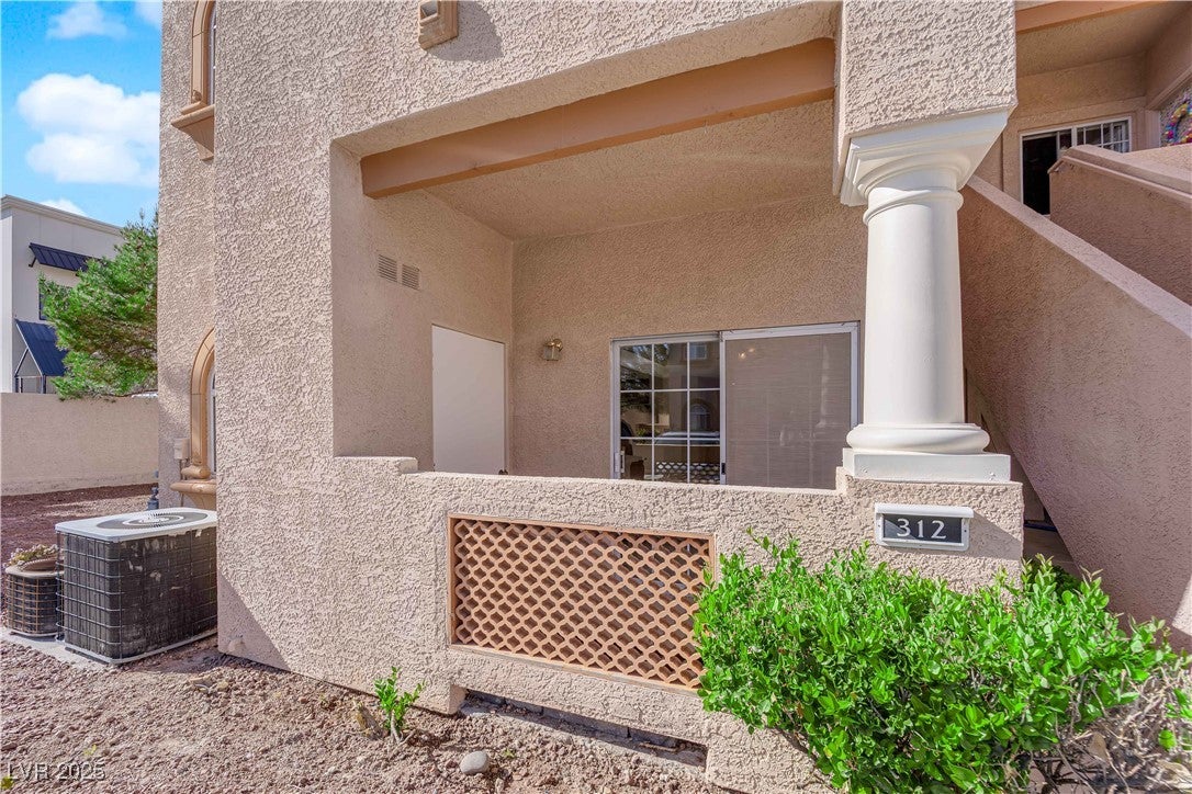 2925 Wigwam Pkwy #312, Henderson, NV 89074 photo
