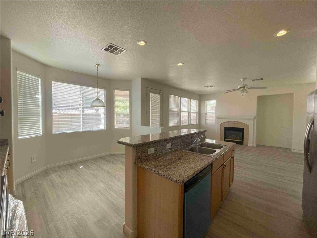 8875 Sanibel Shore Ave, Las Vegas, NV 89147 photo