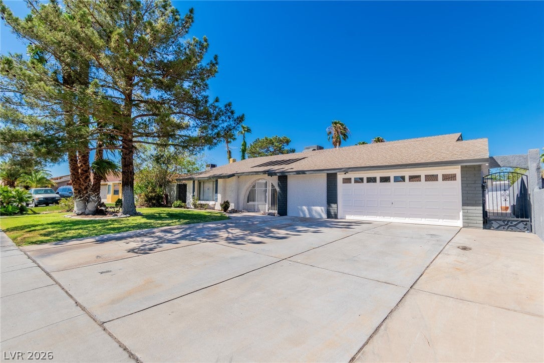 5134 Desert Inn Rd, Las Vegas, NV 89146