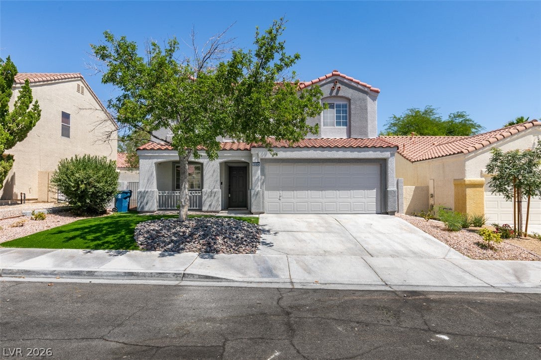 10004 Long Cattle Ave, Las Vegas, NV 89117 photo