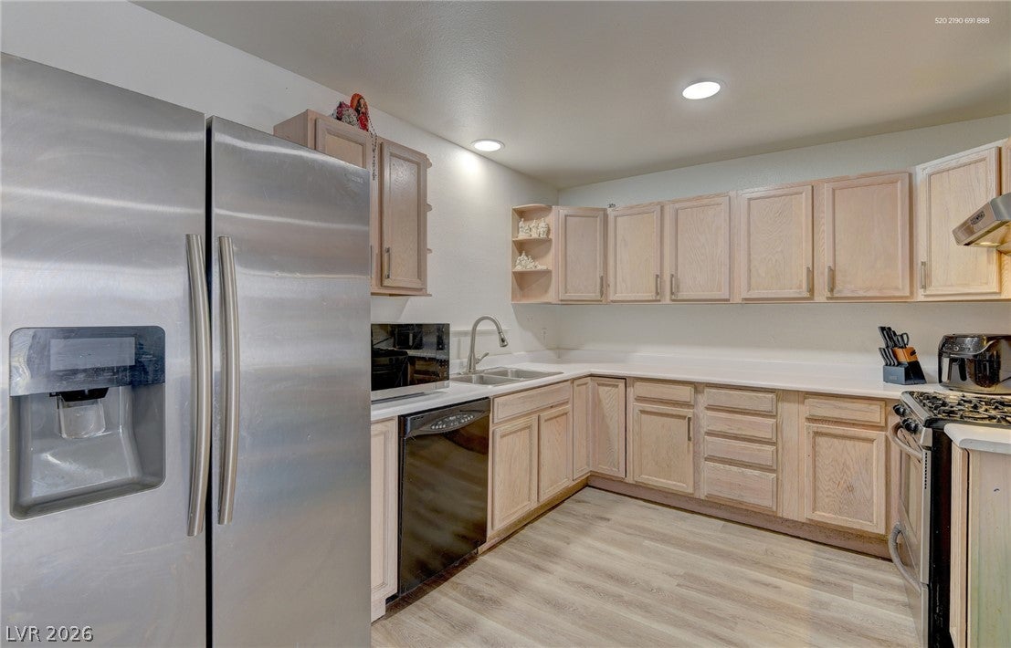 6500 Hill View Ave, Las Vegas, NV 89107 photo