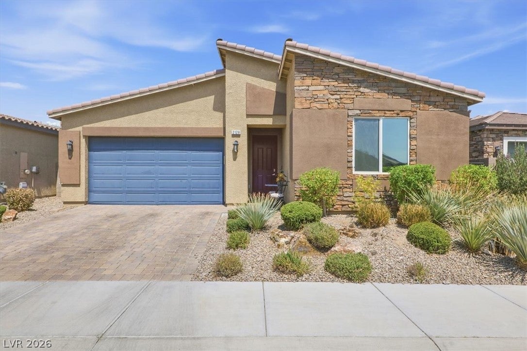 2128 De Aqua Ave, Henderson, NV 89002