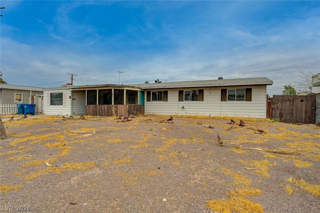 140 Kola St, Henderson, NV 89015 photo