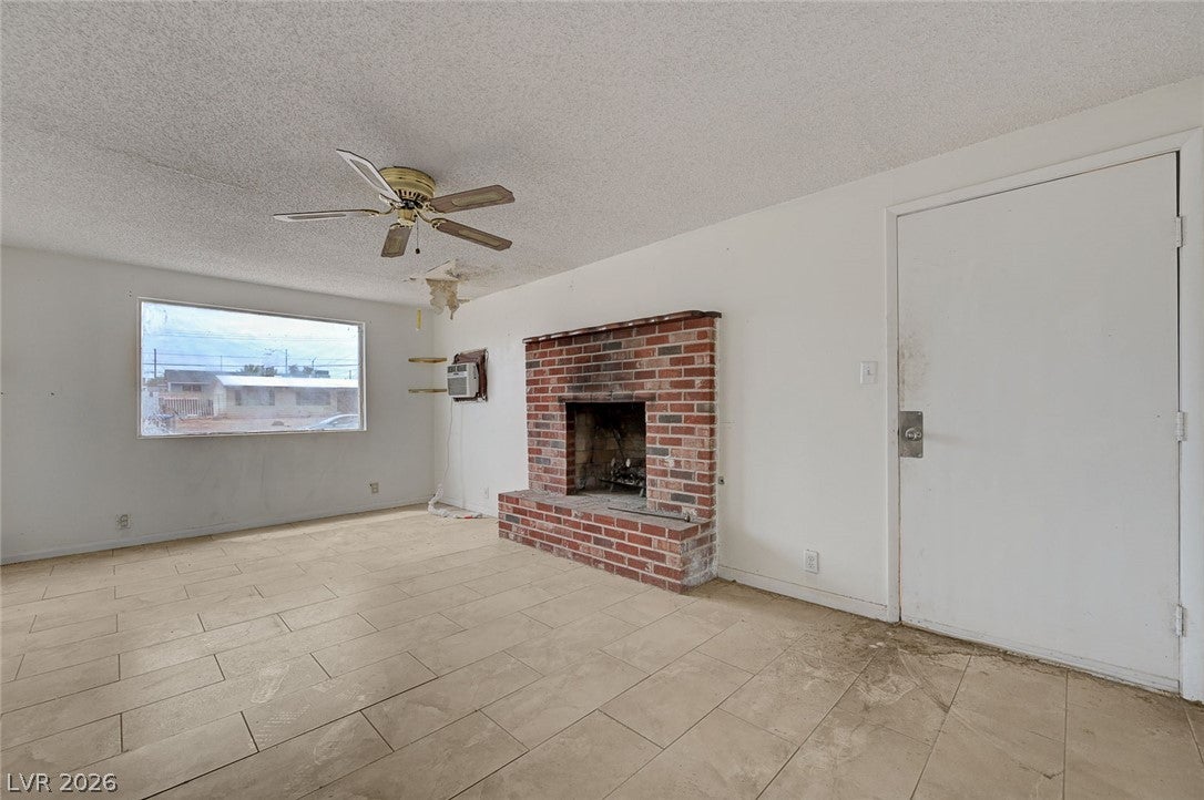 140 Kola St, Henderson, NV 89015 photo
