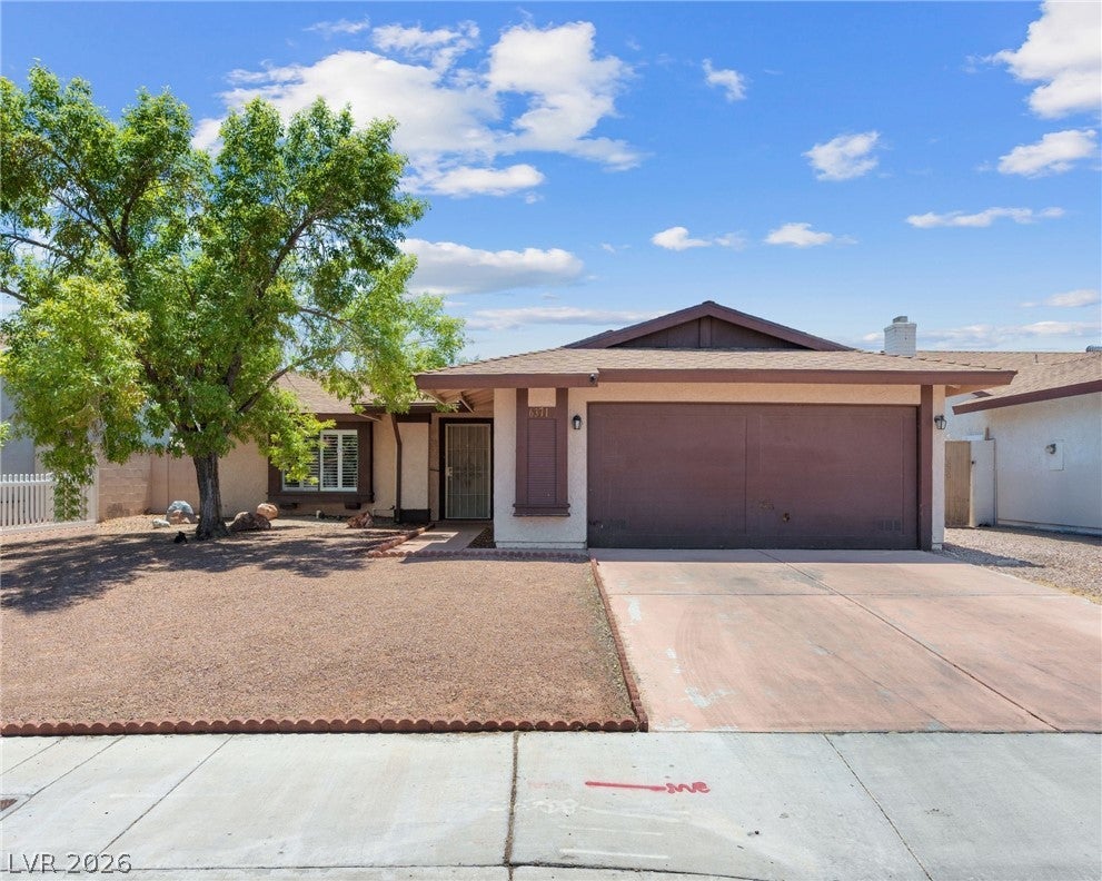 6371 Viking Rd, Las Vegas, NV 89103